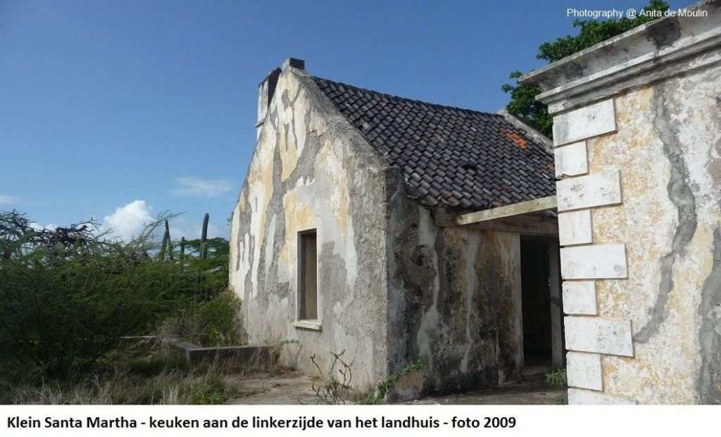 23. Klein Santa Martha keuken aan de linkerzijde 2009